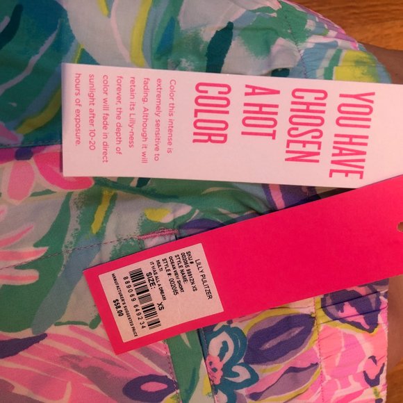 NWT Lilly Pulitzer Shorts - Picture 3 of 3